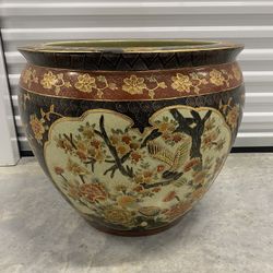 Japanese Satsuma Porcelain Planter 