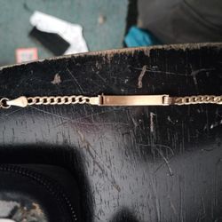 4.75G 14k Gold Bracelet 