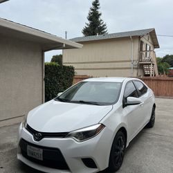 2015 Toyota Corolla 