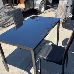 Table 4 Chair