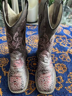 Shyanne  Boots