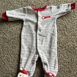Carter’s Newborn Christmas Footie Pajamas NB – Santa Sleeper
