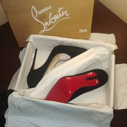 Christian LouBouton Red Bottom  