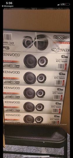 Kenwood speakers !! Brand new !! 300 watt !! Sport !!