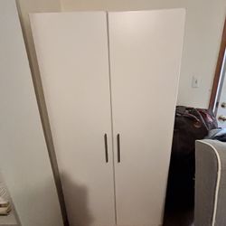White Wardrobe Closet