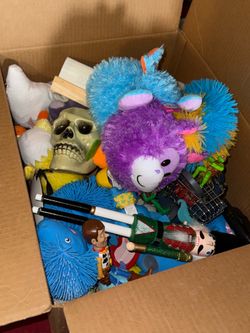 Free random toys