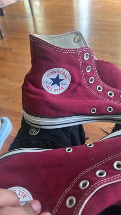 Burgundy Color converse size 10