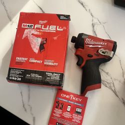 Milwaukee M12 FUEL 12V Lithium-Ion Brushless Cordless 1/4 in. Hex Impact Driver