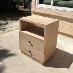 Bedroom Side Drawer Dresser 