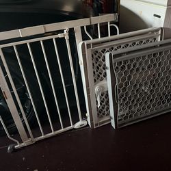 Baby safety gates