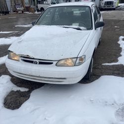 2000 Toyota Corolla