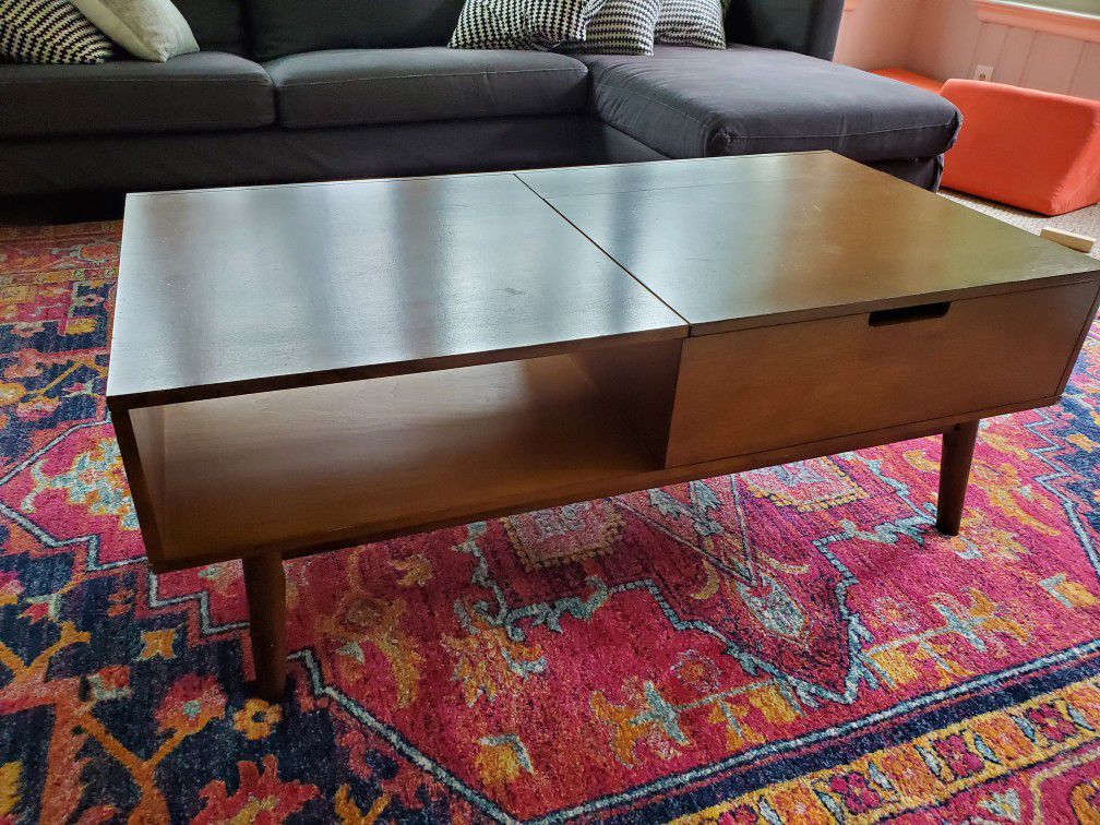 Mid Century Modern Lift Top Wood Coffee Table - Good Condition
