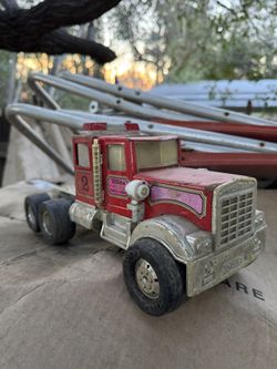 Tonka Tractor hook and ladder#2