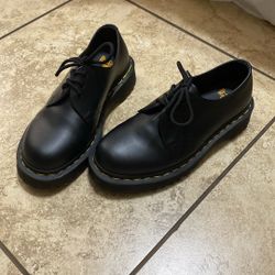 1461 Dr. Marten Oxfords