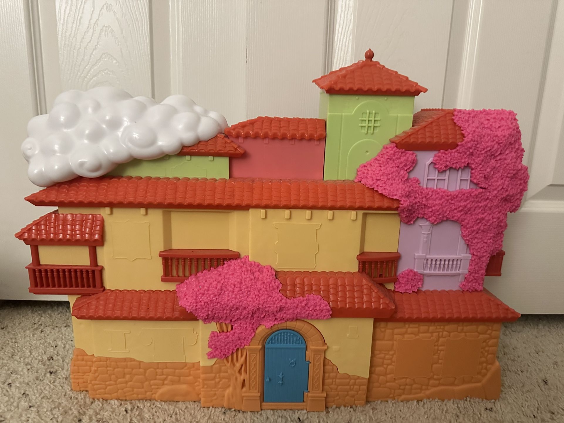 Disney Encanto Magical Casa Madrigal House Playset w/ Mirabel Doll and Accessori