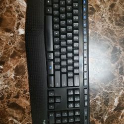 Logitech Wireless Keyboard 