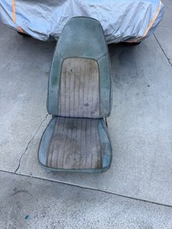Make offer 72-74 B body mopar seat