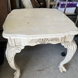 Claw Foot Table