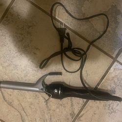Hair Curling Or Straightening iron 