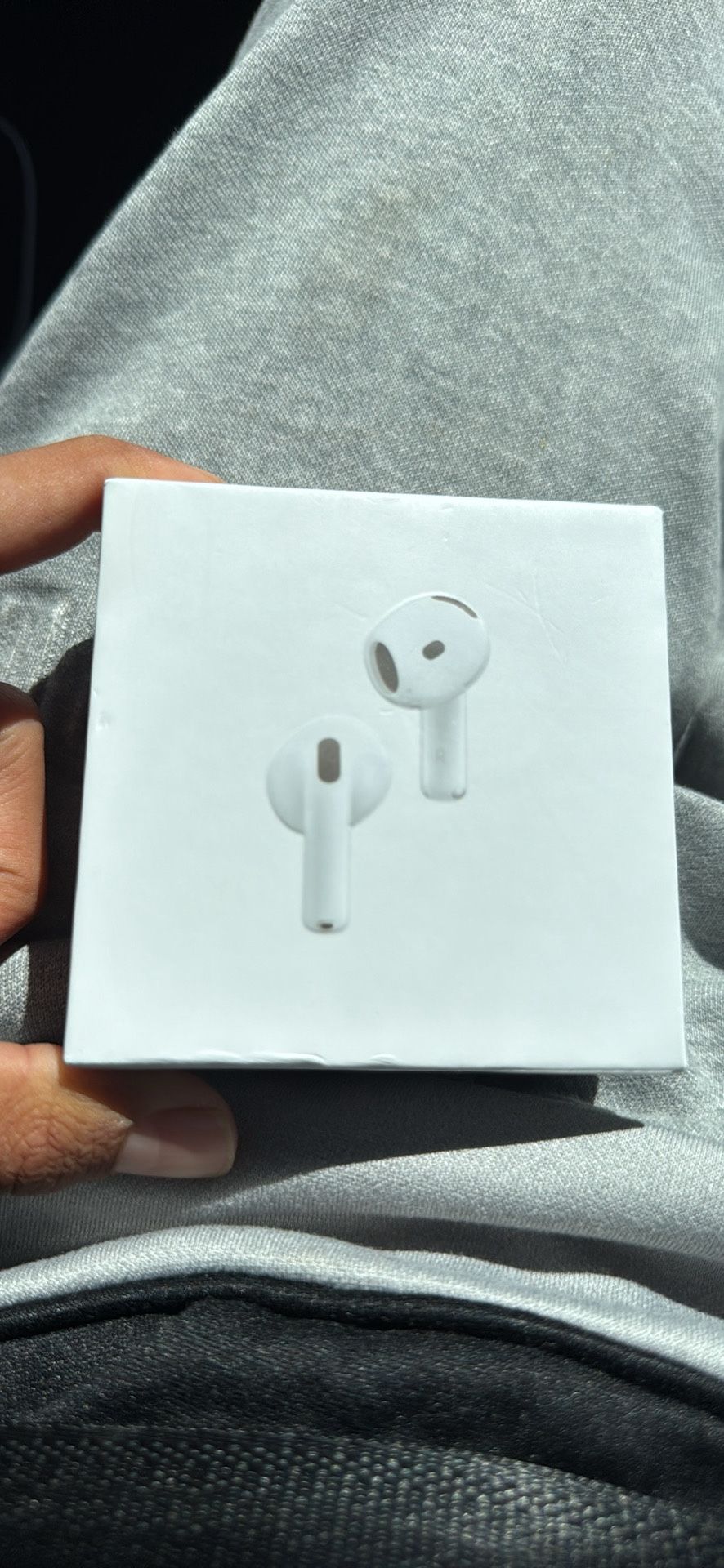 Brand New Wireless Bluetooth Earbuds – White