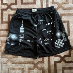  Eric Emanuel EE Basic Short Black Skyline Medium