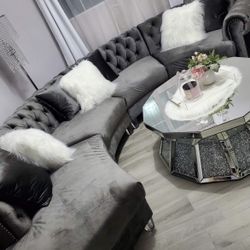 Stunning Grey Velvet Round Sectional Deep Button Tufted With Acrylic Legs Nailhead Trim 7 Decorative Pillows Included Brand New Firm Price $1,999