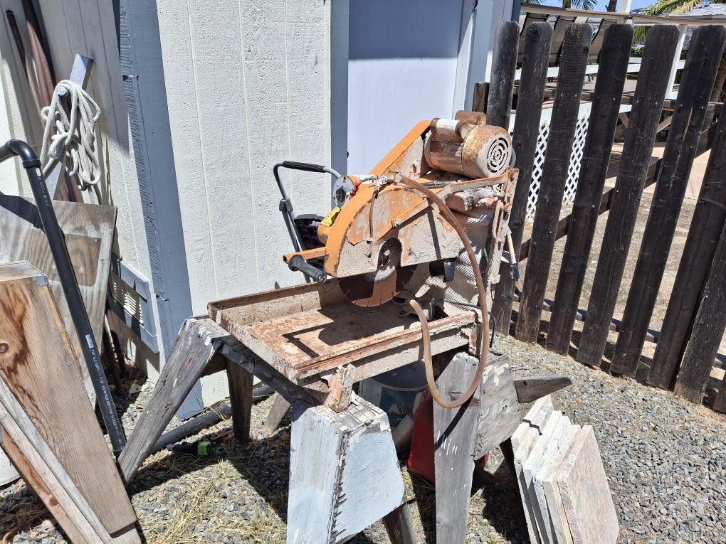 Brick And Block Saw