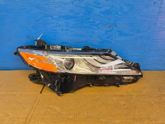 Camry 2018 2019 2020 2021 2022 2023 headlight