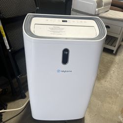 14,000 BTU Portable Air Conditioners for 700 Sq.Ft, 4-in-1 Room Air Conditioner with Cooling, Heating, Dehumidifier, Fan, Remote, Sleep Mode, Auto Swi