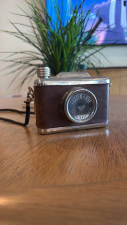 Foster and Rye Camera Flask Decor