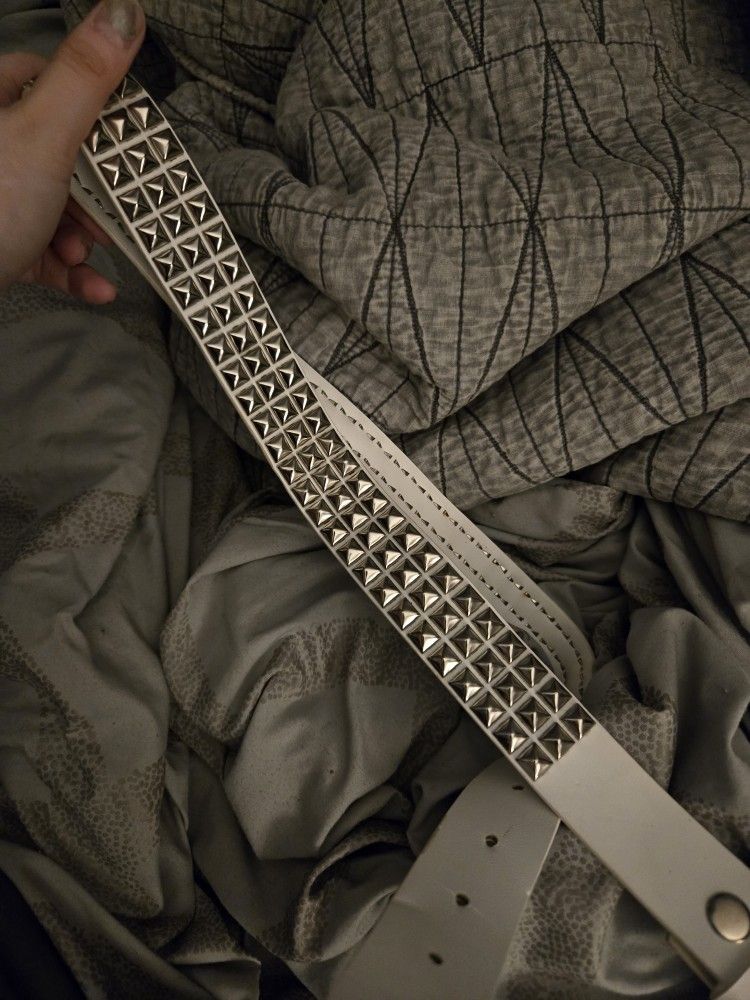 White Stylish Belt