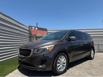 2016 KIA Sedona