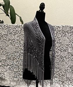 ELEGANT SHAWL