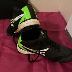 Easton Softball Cleats 