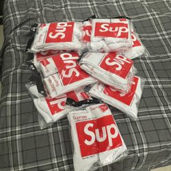 supreme socks