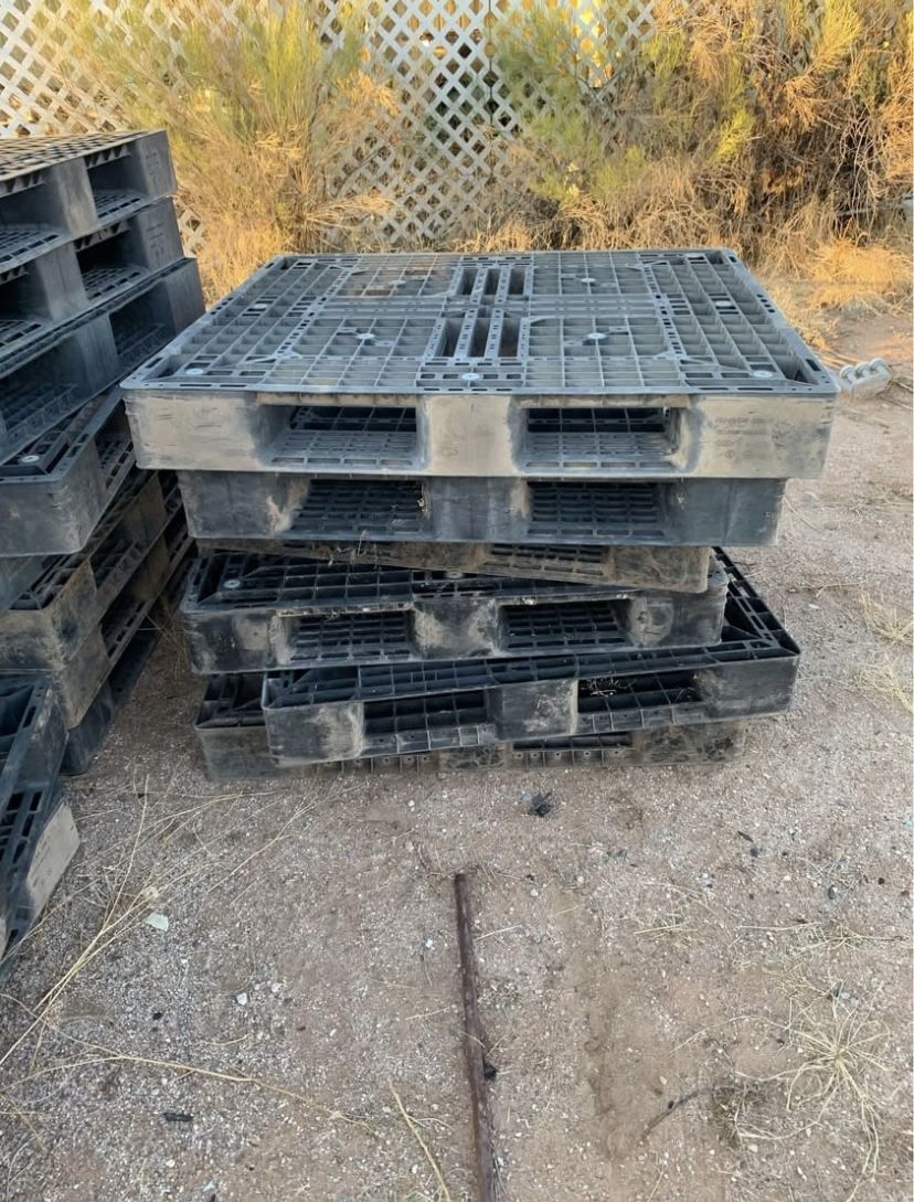 Heavy Duty Plastic Pallets