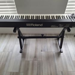 Roland A-88MKII 88-Key MIDI Keyboard Controller
