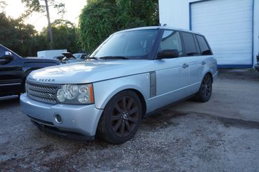 03-2012 Land Rover Range Rover HSE L322 Selling parts ONLY
