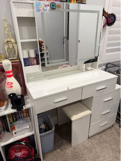 Vanity Table