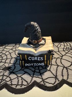 Halloween Decor