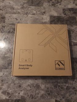 New In Box Smart Body Analyzer/Scale