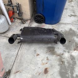 G35 Muffler