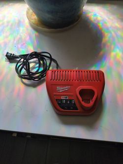Milwaukee m12 charger