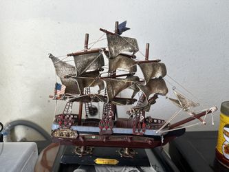 Wooden Boat Decorations