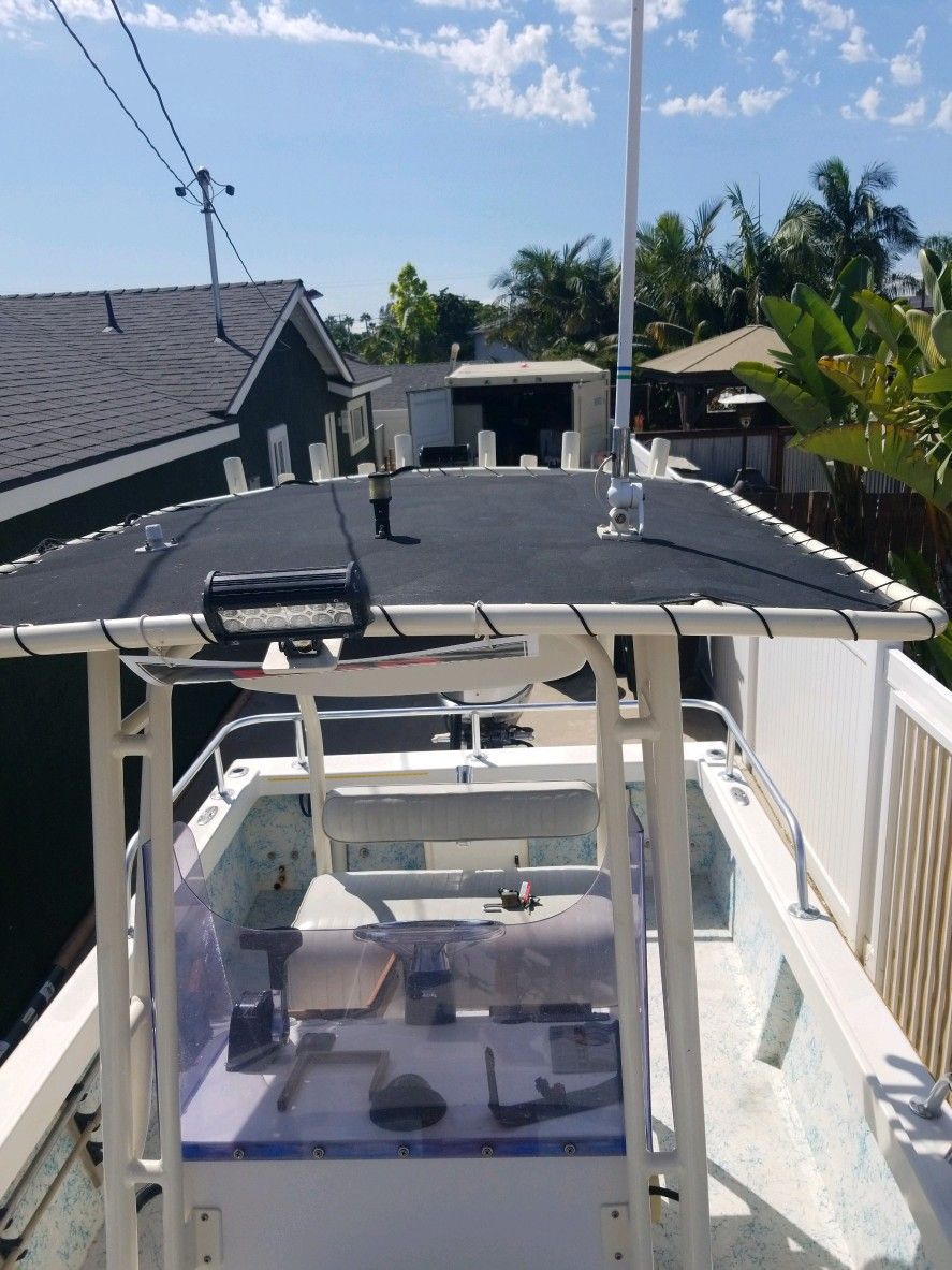 2000 Stringari Skiff Center console fishing boat for Sale in San Diego