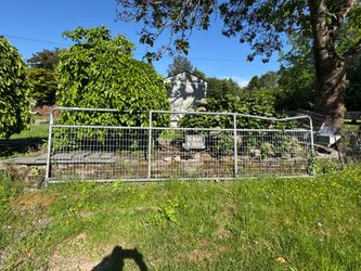16' No Climb Farm Gate with wheel
