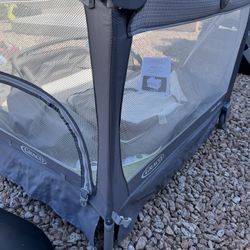 Pack N Play With Bassinet Changing Table