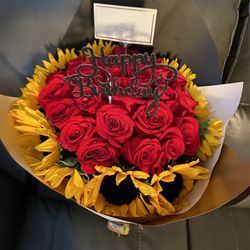 24 Rosas Y 8 Girasoles