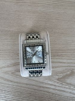 BCBG Ladies’ Watch with Stainless Steel Back – Elegant and Stylish