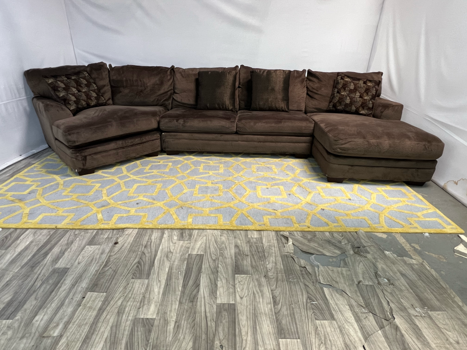 ( Delivery Available ) Bobs Large Dark Brown Sectional Couch